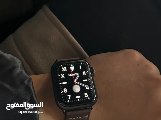 للبيع ساعه ابل ووتش SE