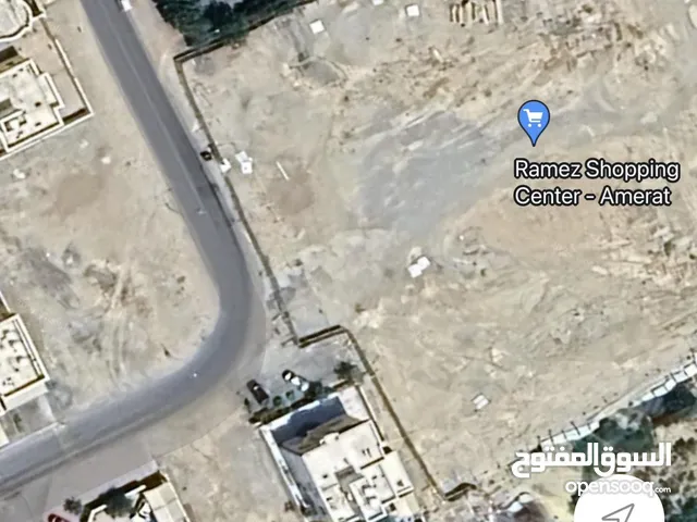أنا المالك أرض في العامرات مدينة النهضة 5/3 بموقع مميز وإطلالة جميلة خلف نفط عمان مباشرة
