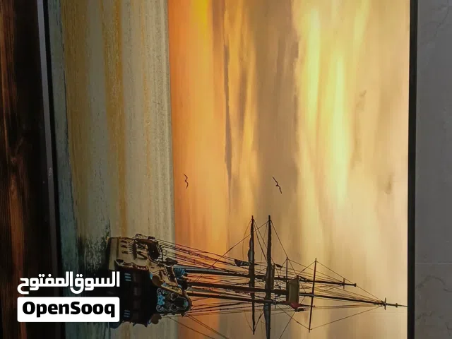 شاشا TCL مستعمل  حجم 50 ريموت جديد شاشا 4K مع الميز مالتهة