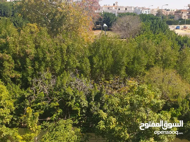 800 m2 More than 6 bedrooms Villa for Sale in Cairo Shorouk City