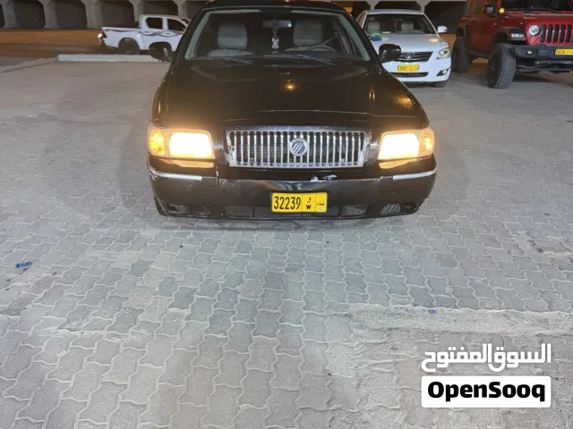 2010 فورد كراون فكتوريا Standard