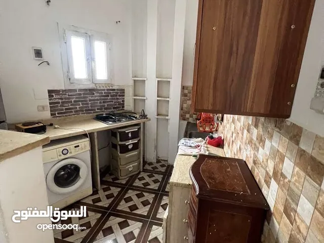 70 m2 2 Bedrooms Townhouse for Rent in Tripoli Souq Al-Juma'a