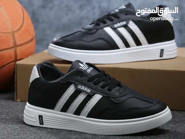 Adidas shoes R12