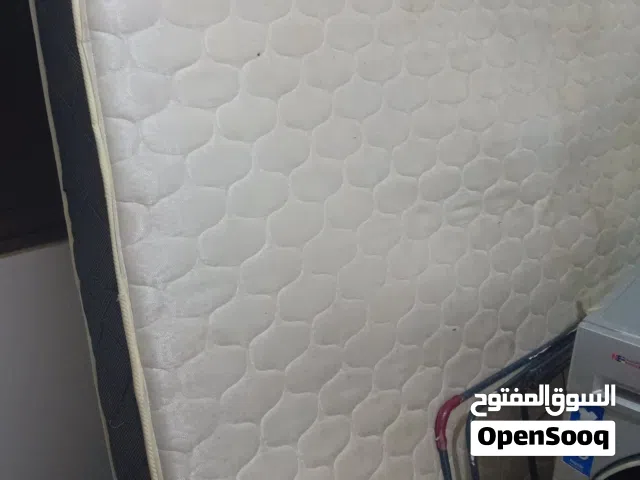 فرشة مزوجه بحاله جيده جدا بسعر مناسب جدا