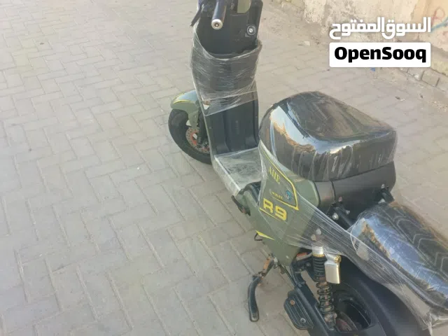 دراجه شحن R9للبيع موديل26نضيفه بطاريات نضاف