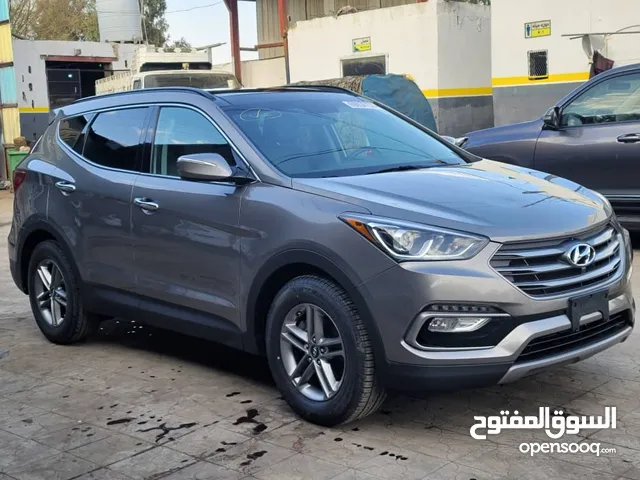 Hyundai Santa Fe 2017 in Sana'a