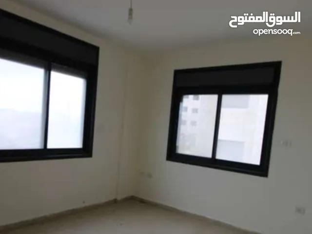ثلاث غرف نوم غير مفروش للايجار بالقرب من عمارة سفينة