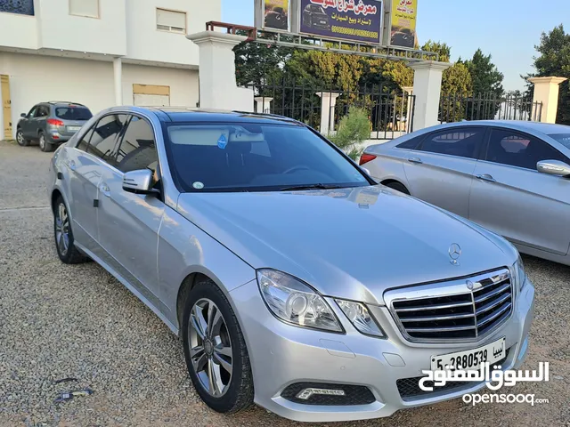 للبيع E300 2011 استيراد كوريا حديث