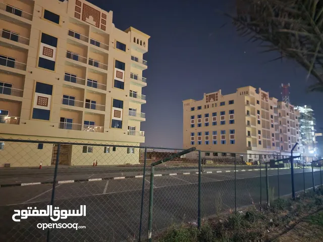 شقة للبيع في قرية الاميرة