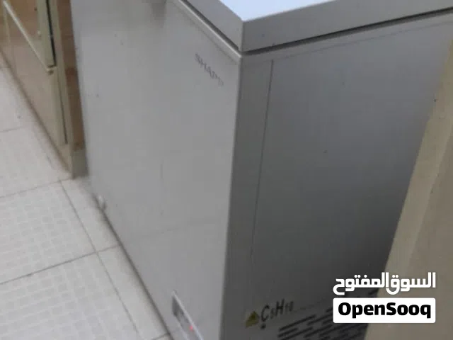 ثلاجة للبيع