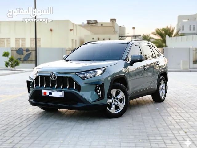 2019, TOYOTA RAV4, LOW KM, BAHRAIN AGENCY, ALL ORIGINAL PAINT, EXCELLENT CONDITION FOR SALE
