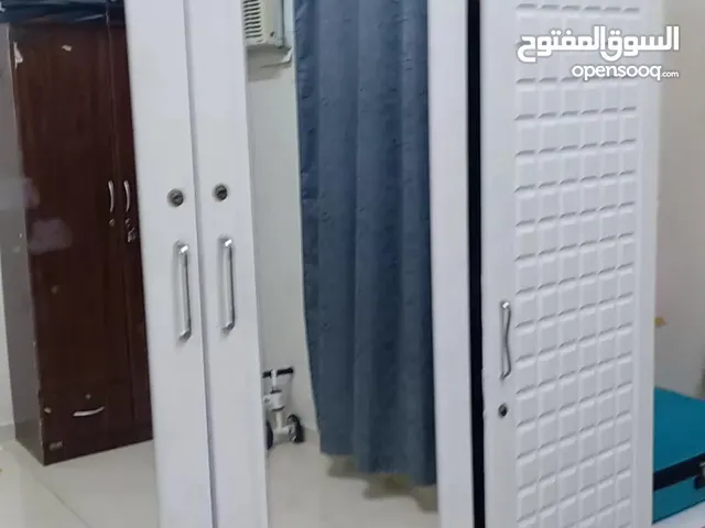 white Queen size bed with double door almirah with good quality and godo condition