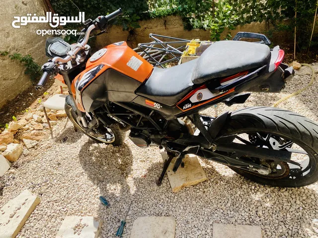 للقطع بحالة ممتازة