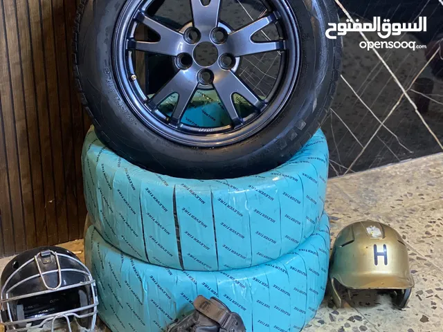 جنطات مستعمل بحال الوكالة للبيع كامل او مفرق