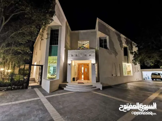 900m2 More than 6 bedrooms Villa for Rent in Amman Abdoun