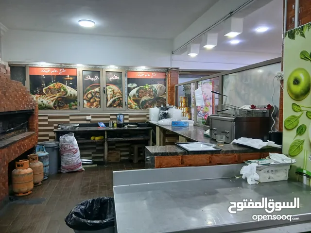 مطعم للبيع