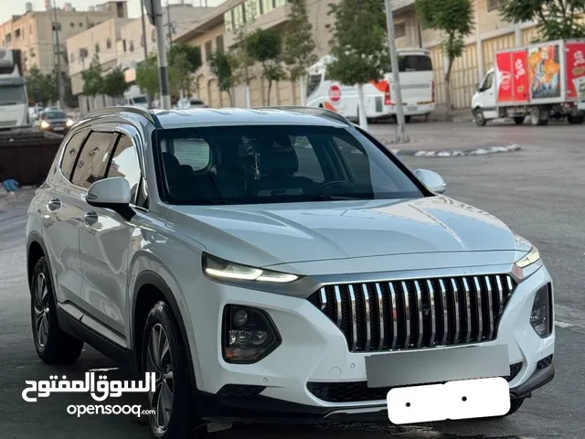 SUV هونداي سانتافيه فل اضافات ما عدا الفتحة