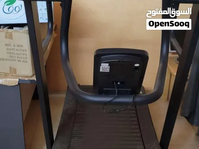 للبيع جهاز سير رياضي غير كهربائي نظيف جدا