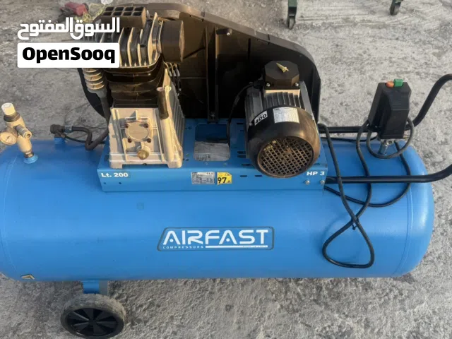 كمبريسر هوا ايطالي جديد للبيع
