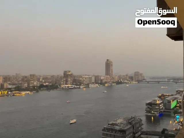 من أفخم وأرقى الشقق على النيل بجوار السفاره السعودية