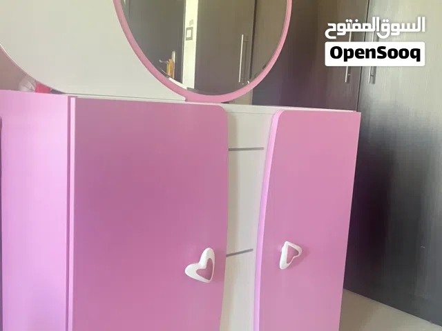 Pretty pink furniture (altogether)