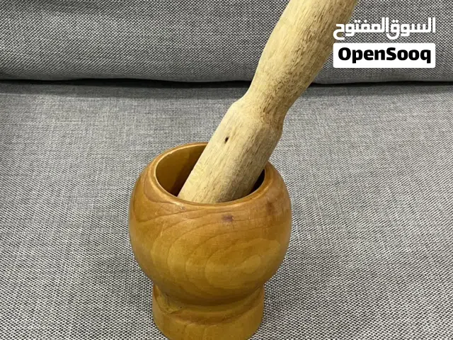 خشب زين بحالة ممتازة للبيع بدواعي السفر