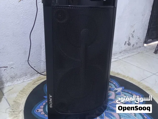 اسبيكرة SONY أصلية اتصنيع لوال  مش الي توة اصينيات شبه اجديدة  تاخد وصلت تيليفون USB AUX فقط كا صوت