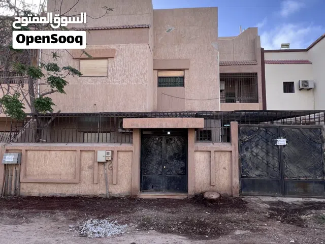 مبنى ثلاث طوابق في بنغازي - حي السلام للإيجار
