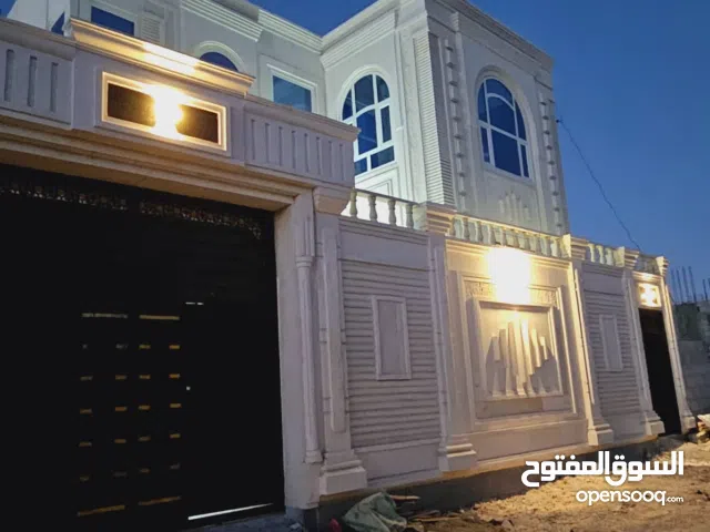 فله للبيع في صنعاء خمس لبن