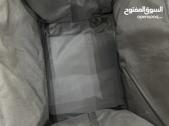 حافظه دليفري حراريه حالتها كالجديده ب 40 دينار
