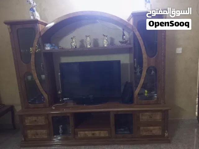 معرض صاله نضيف جدا