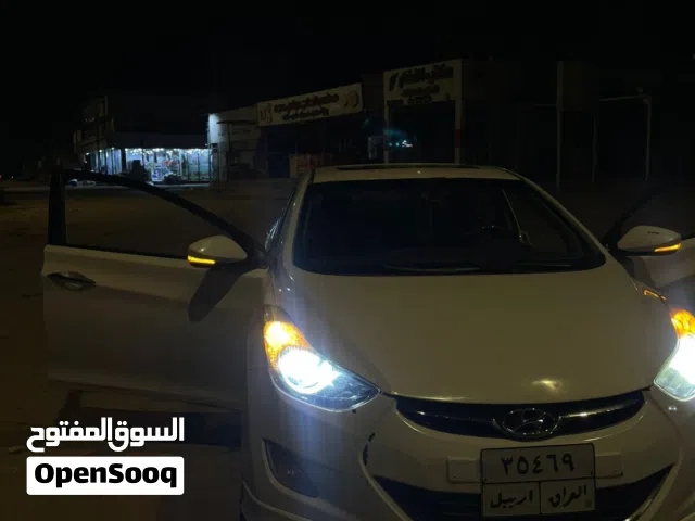 2015 هيونداي النترا Limited