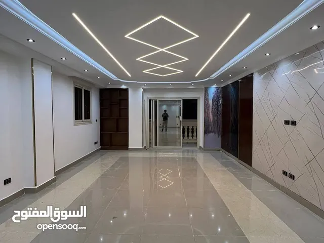 شقة للبييع بسعر لؤطة بافضل مكان بحدائق الاهرام