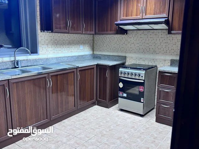 850 m2 1 Bedroom Apartments for Rent in Ajman Al Naemiyah