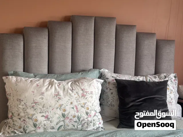 سرير نوم مودرن مخمل رمادي