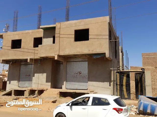مبنى تجاري بامتداد سوق امدرمان