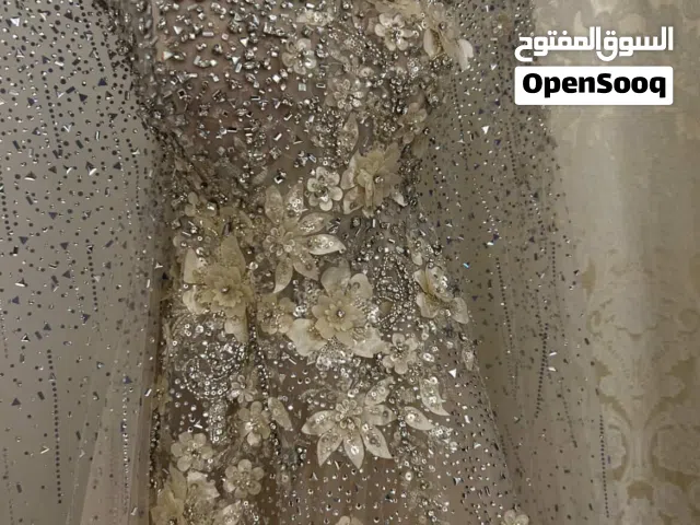 فستان عقد قران للبيع