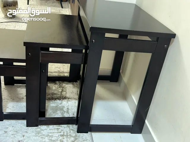 طاولات خدمة