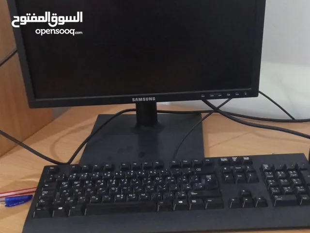 كمبيوتر للبيع