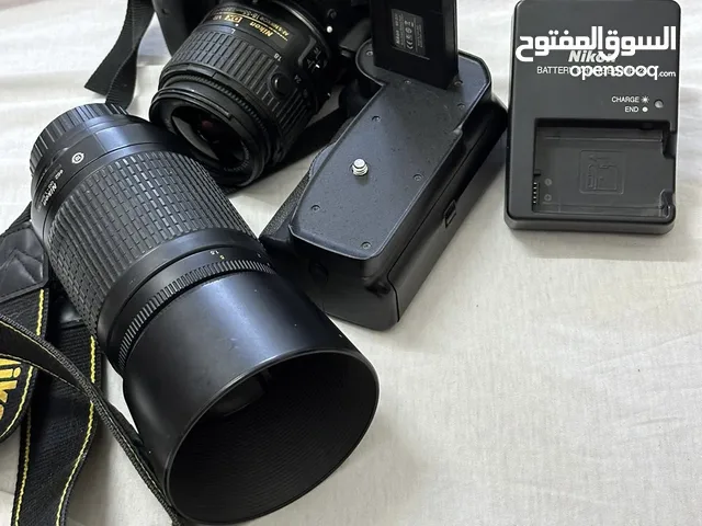 كاميرا D3200 مستخدم قليل + عدسة 70-300