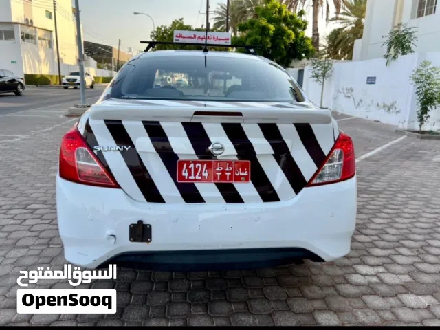 تعليم القياده جير اتوماتبك نيسان صني موديل 2018