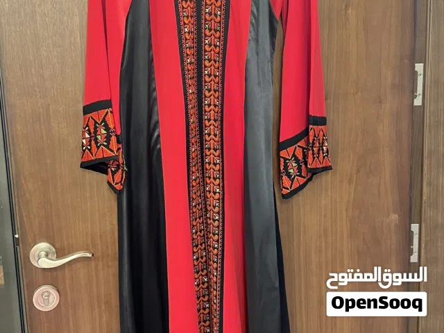 ثوب الملكة رانيا