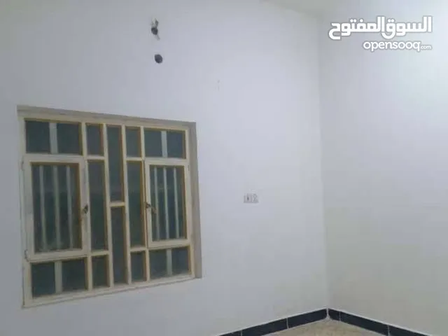 شقة للايجار في منطقة الحكيمية سكنية خلف مطعم كنافتي بمساحة 100 متر.#13.