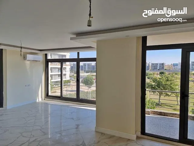 208 m2 4 Bedrooms Apartments for Sale in Cairo First Settlement