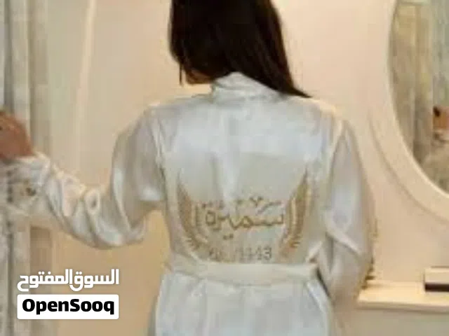 روب عرائس برايد حرير +تطريز الإسم حسب الطلب