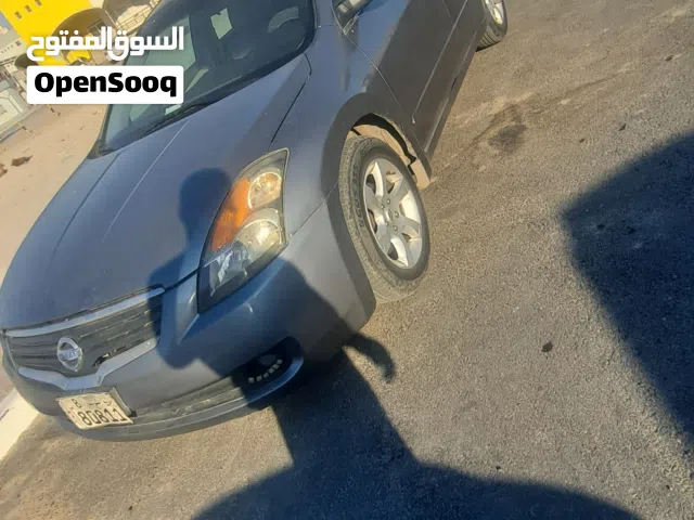 نيسان التيما 2008