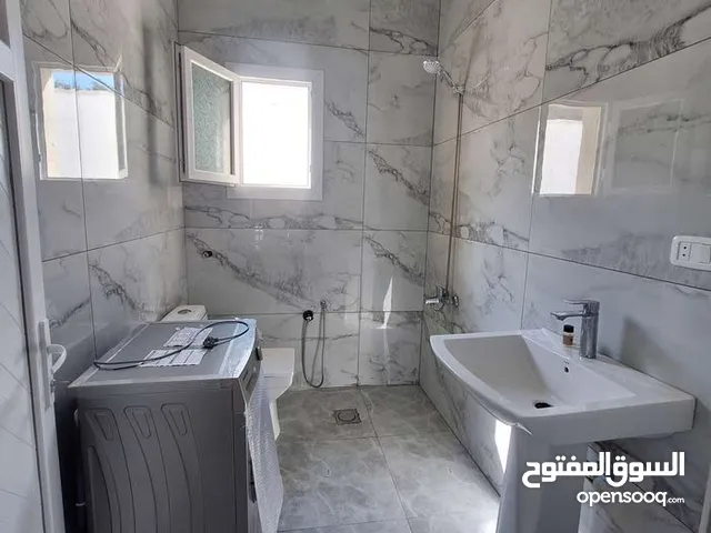 1 m2 3 Bedrooms Townhouse for Rent in Tripoli Ain Zara