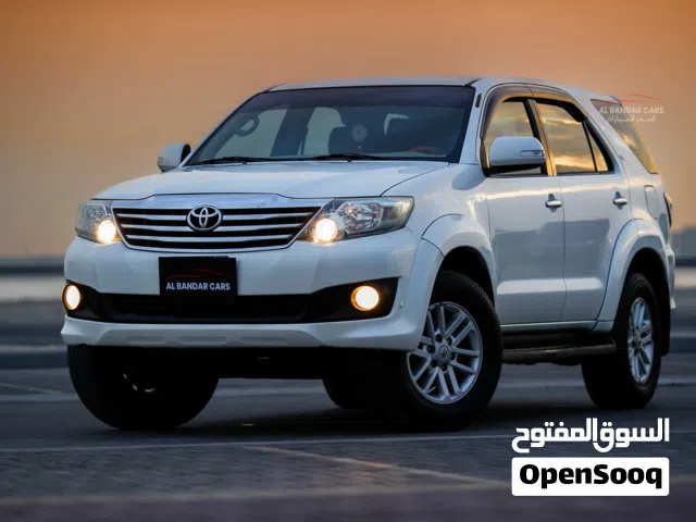 TOYOTA FORTUNE 2014 PEARL WHITE 7-SEATER SUV BAHRAIN SPEC NEAT AND CLEAN EXCELLENT CONDITION