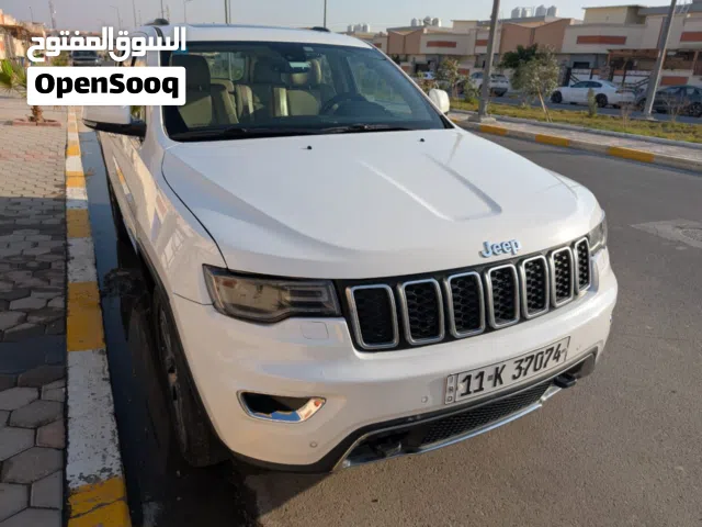 جيب گراند شيروكي خليجي لمتد بلص نظيفه داخل بيج، مكينة 3600