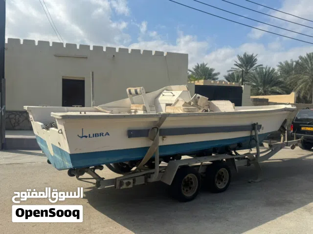 قارب مسطح للبيع